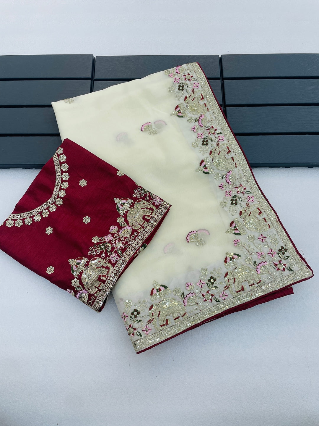 Peachmode Offwhite Embroidered Georgette Silk Saree - Image 2