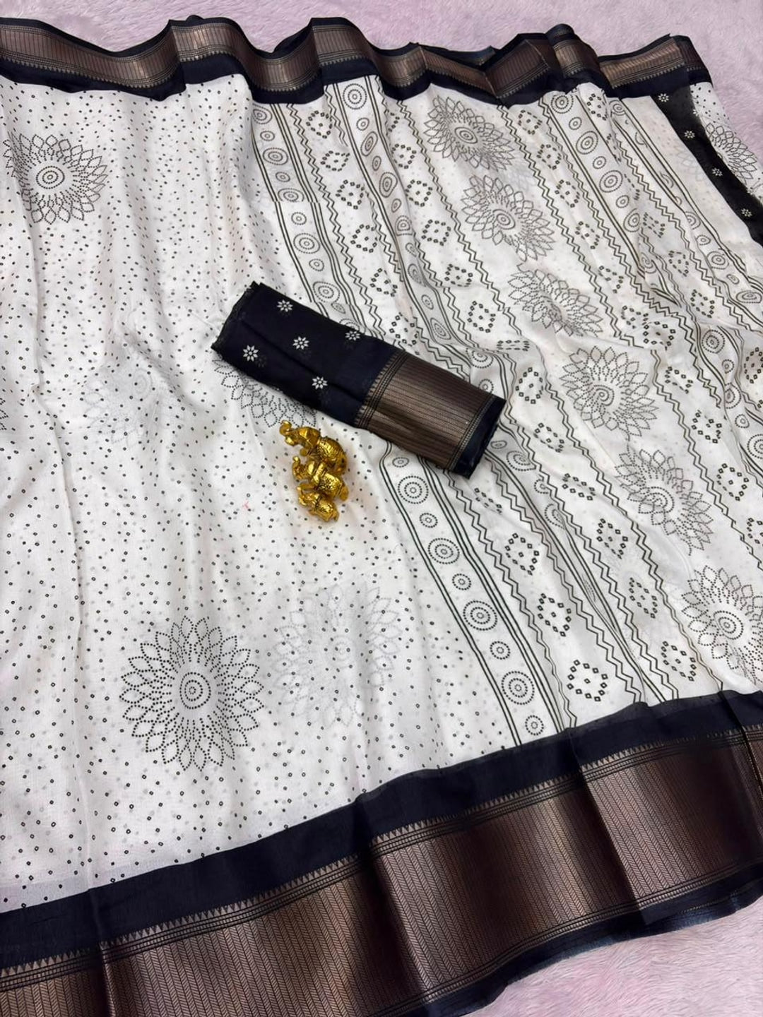 Peachmode White Mandala Dot Printed Dola Silk Saree With Black Zari Border - Image 3