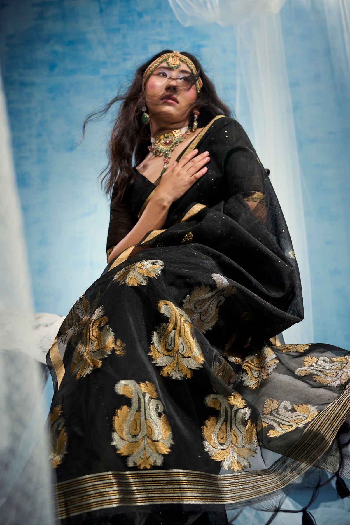 Peachmode Black Pure Munga Silk Handloom Woven Saree - Image 4