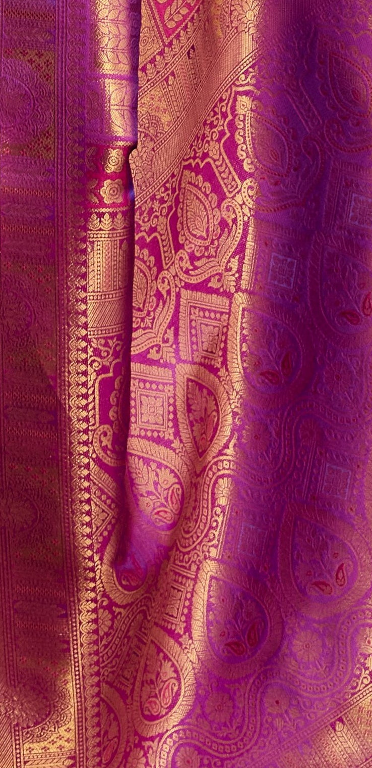 Peachmode Magenta Handloom Silk Woven Saree - Image 5