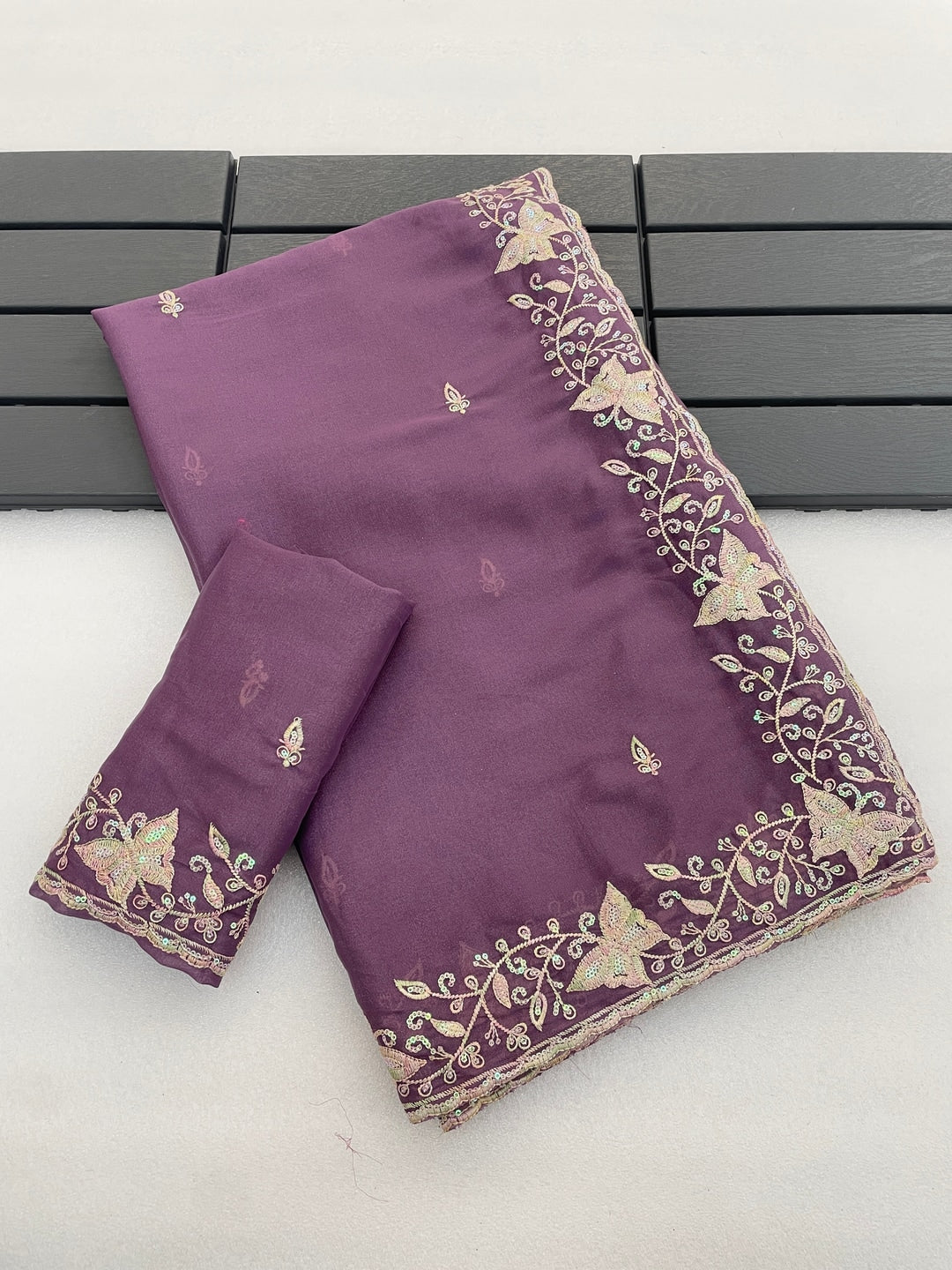 Peachmode Lavender Embroidered Georgette Silk Saree - Image 3