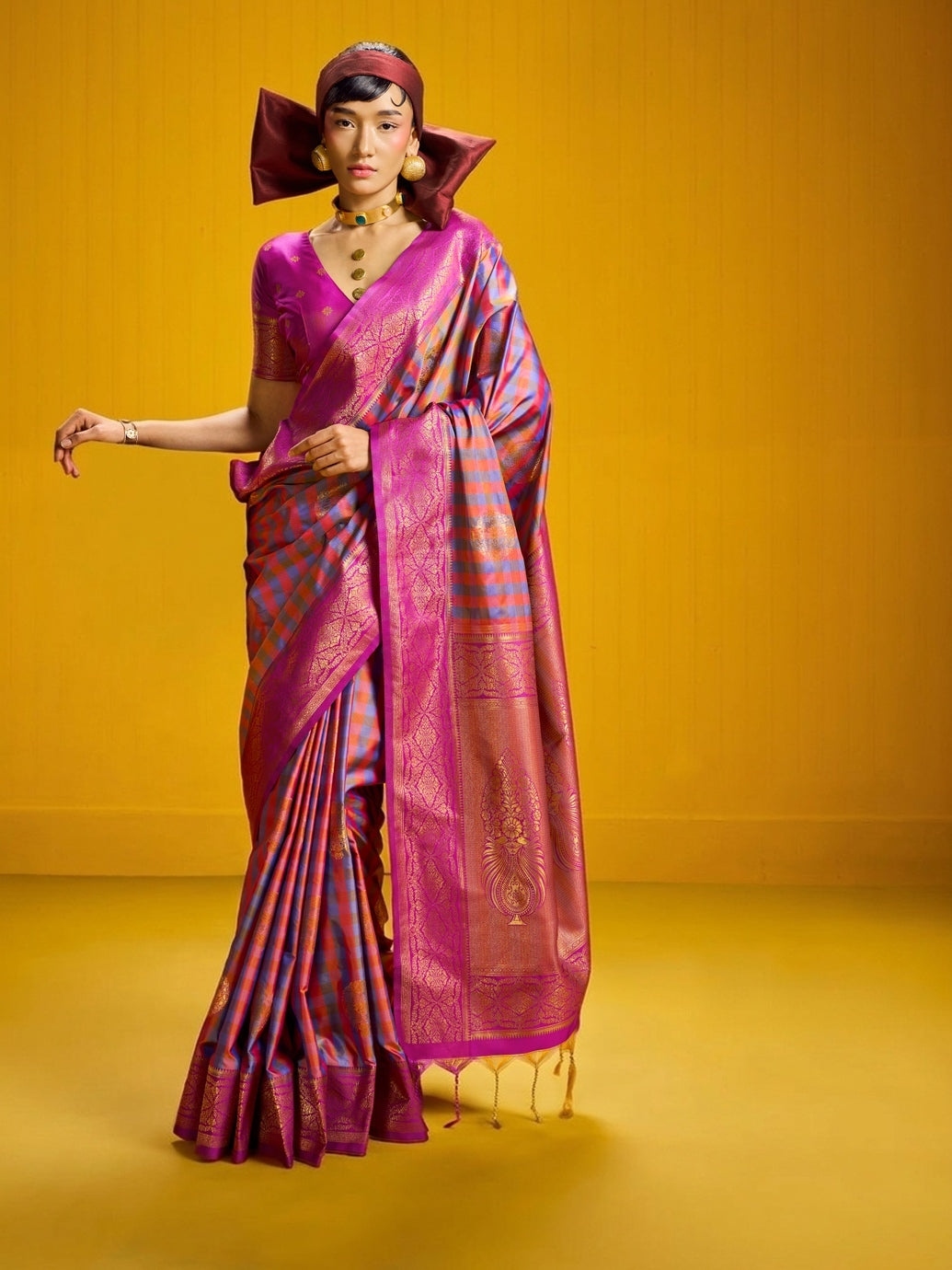 Peachmode Red Pure Silk Handloom Woven Saree - Image 1