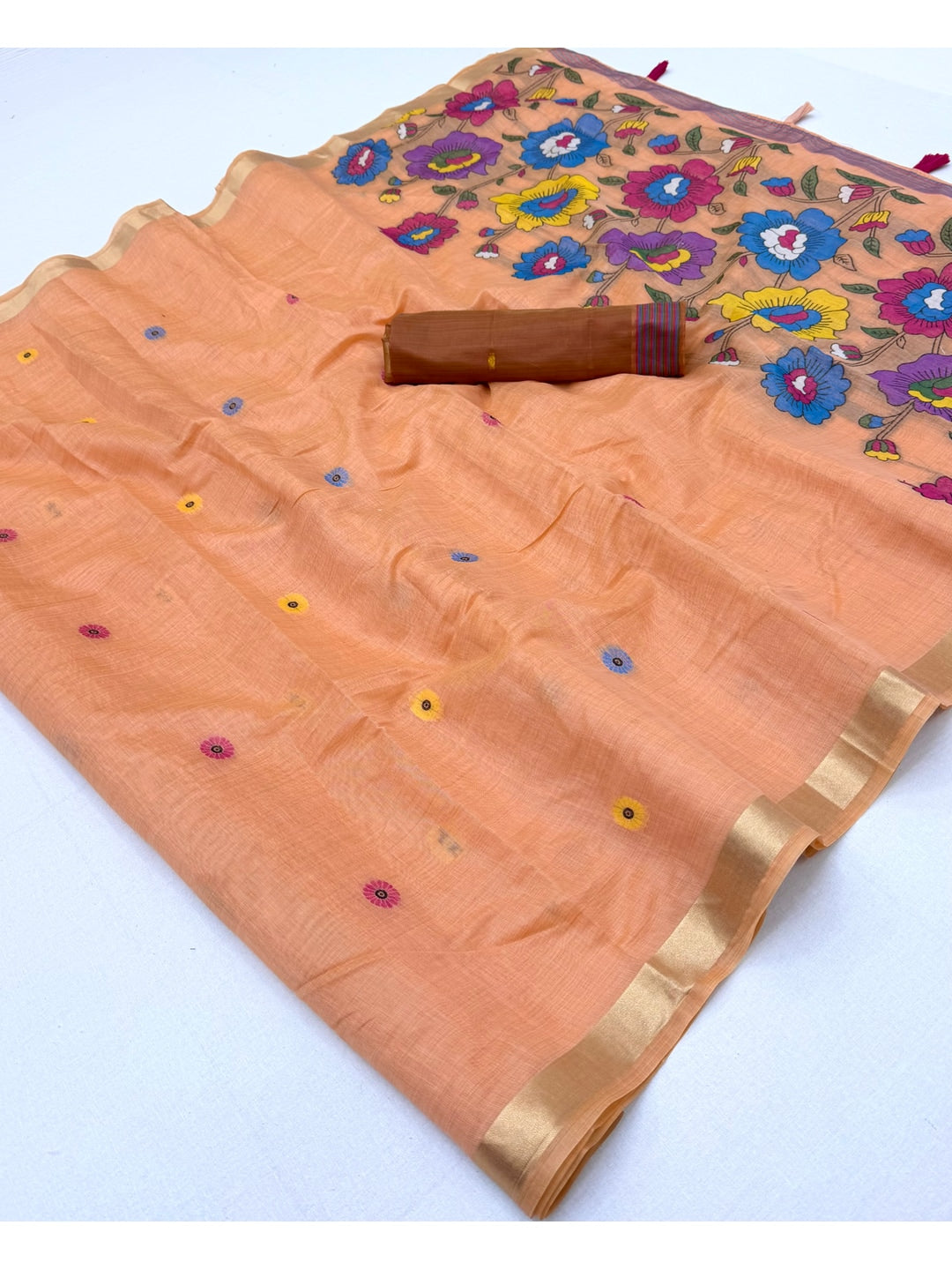 Peachmode Peach Woven Cotton Blend Saree - Image 2