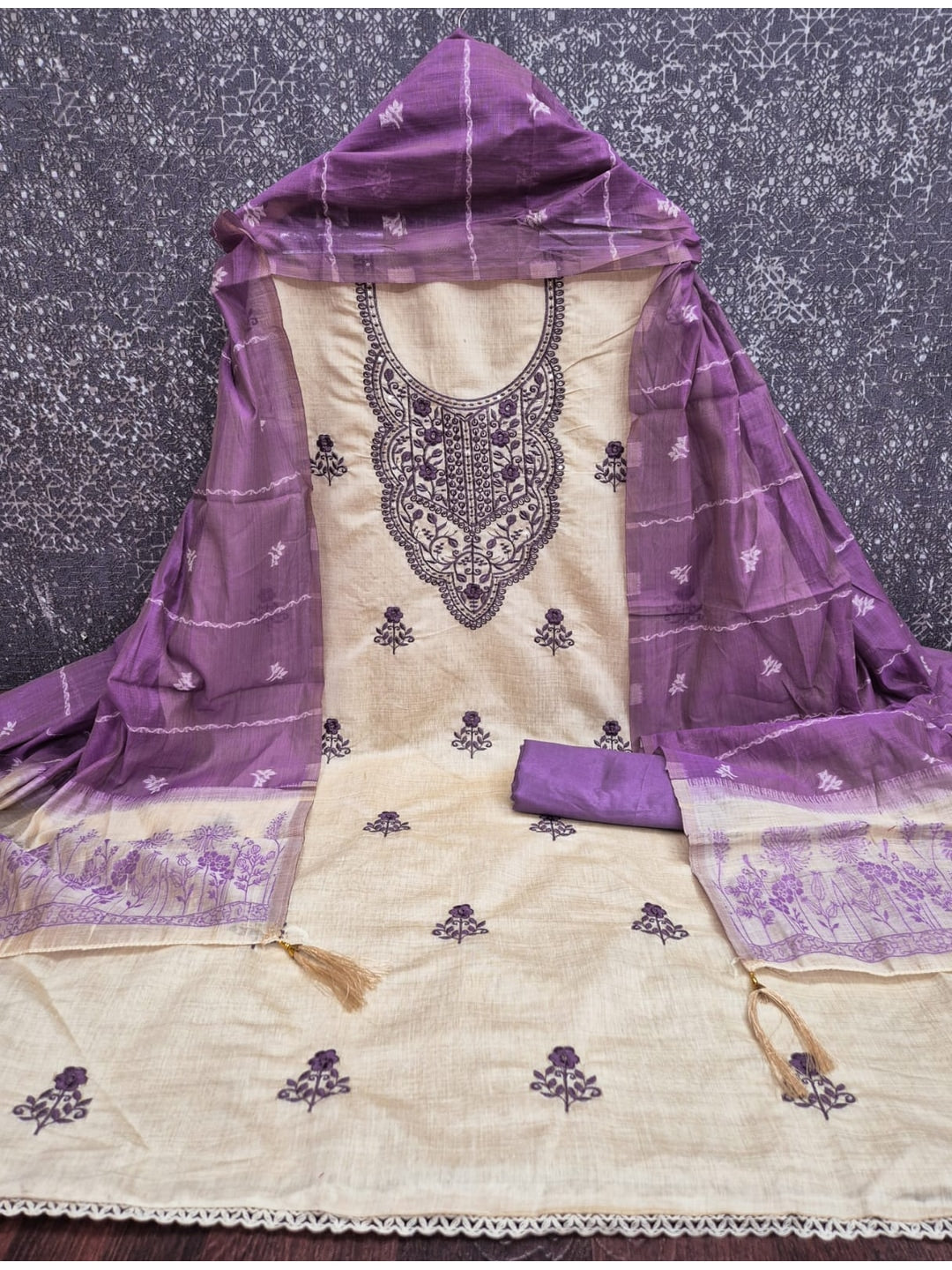 Peachmode Cream & Purple Embroidered Jamdani Jacquard Dress Material - Image 3