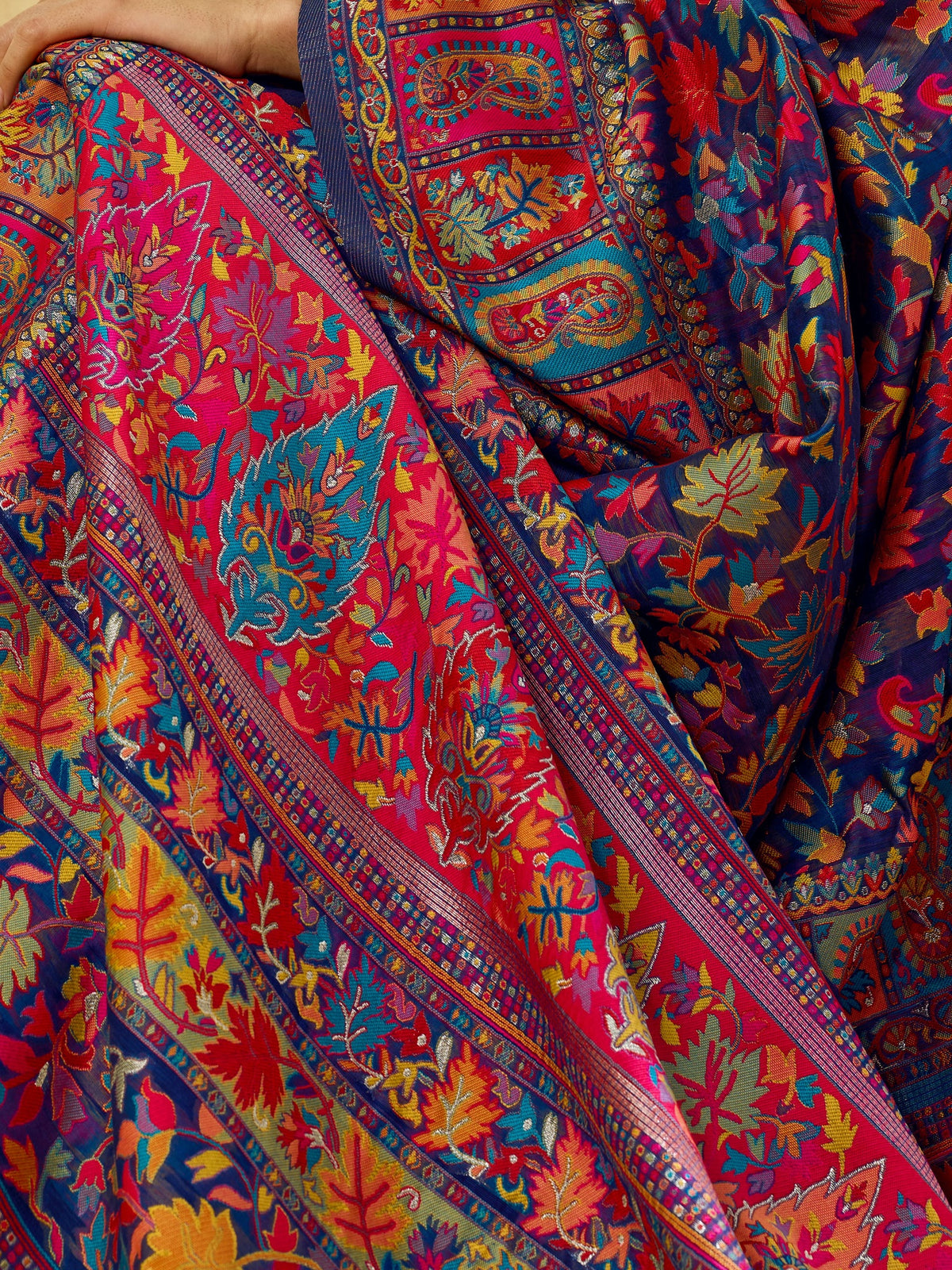 Peachmode Navy Blue Modal Cotton Kashmiri Weaving Paisley Saree - Image 5