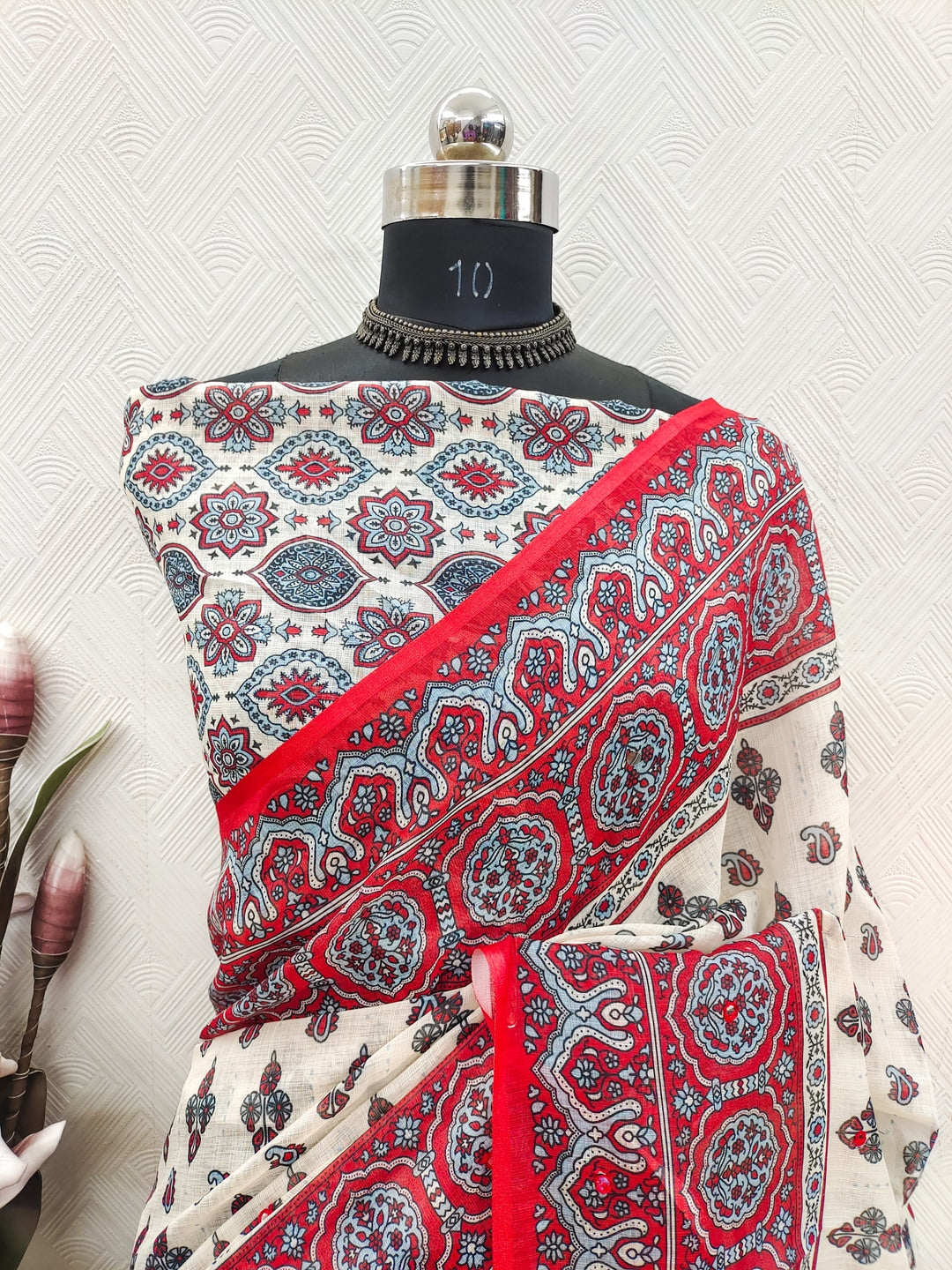 Peachmode Red Ajrakh Printed Linen Saree With Mirror Work - Image 4