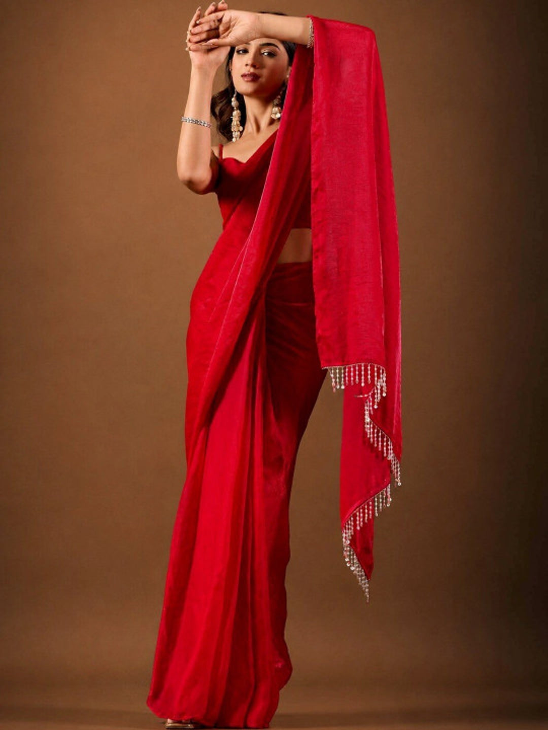 Peachmode Red Solid Fendy Satin Saree with Beaded Tassel Border - Image 5