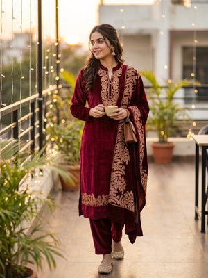 Peachmode Maroon Gold Embroidered Velvet Salwar Suit with Dupatta - Image 2