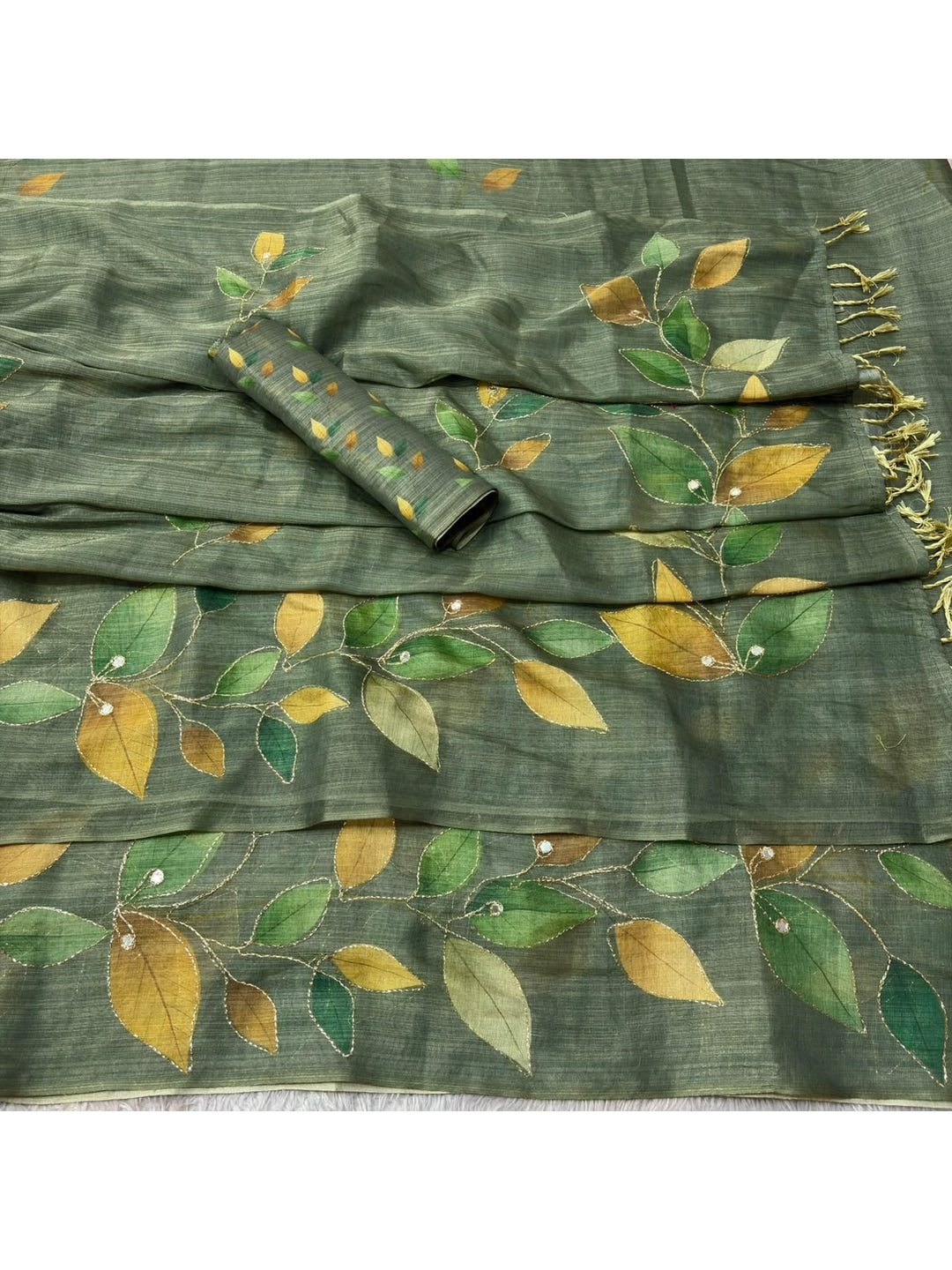 Peachmode Olive Green Digital Printed Erod Silk Saree - Image 4