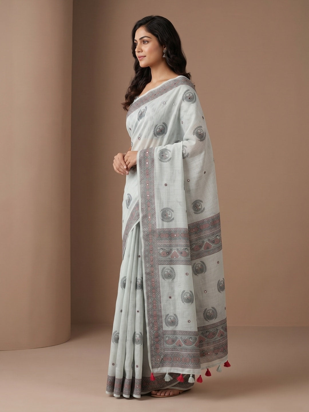 Peachmode Grey Peacock Printed Linen Saree With Mirror Work - Image 3