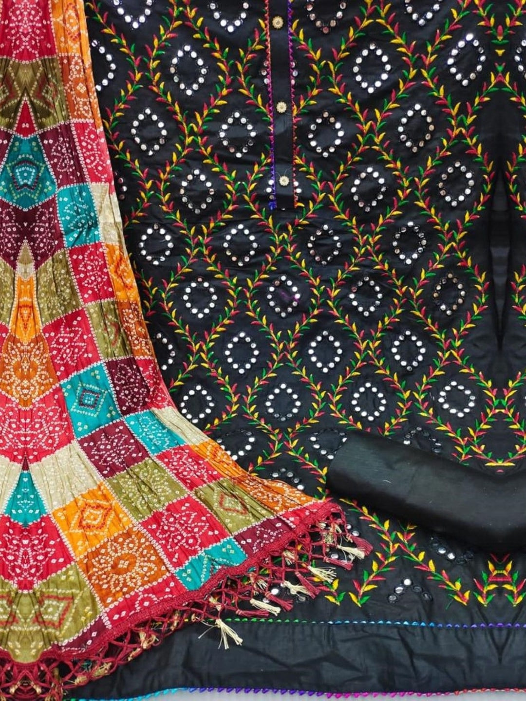 Peachmode Black Cotton Unstitched Dress Material With Mirror Work And Bandhani Print Dupatta - Image 5