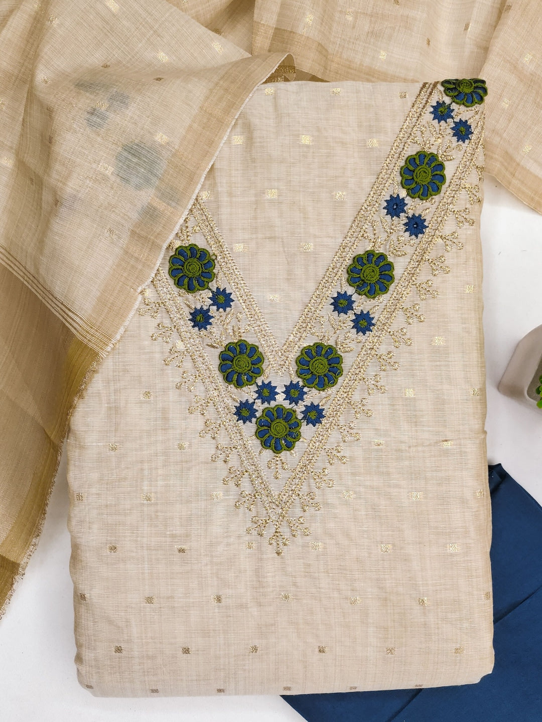 Peachmode Blue Jamdani Cotton Unstitched Dress Material With V-Neck Floral Embroidery - Image 2