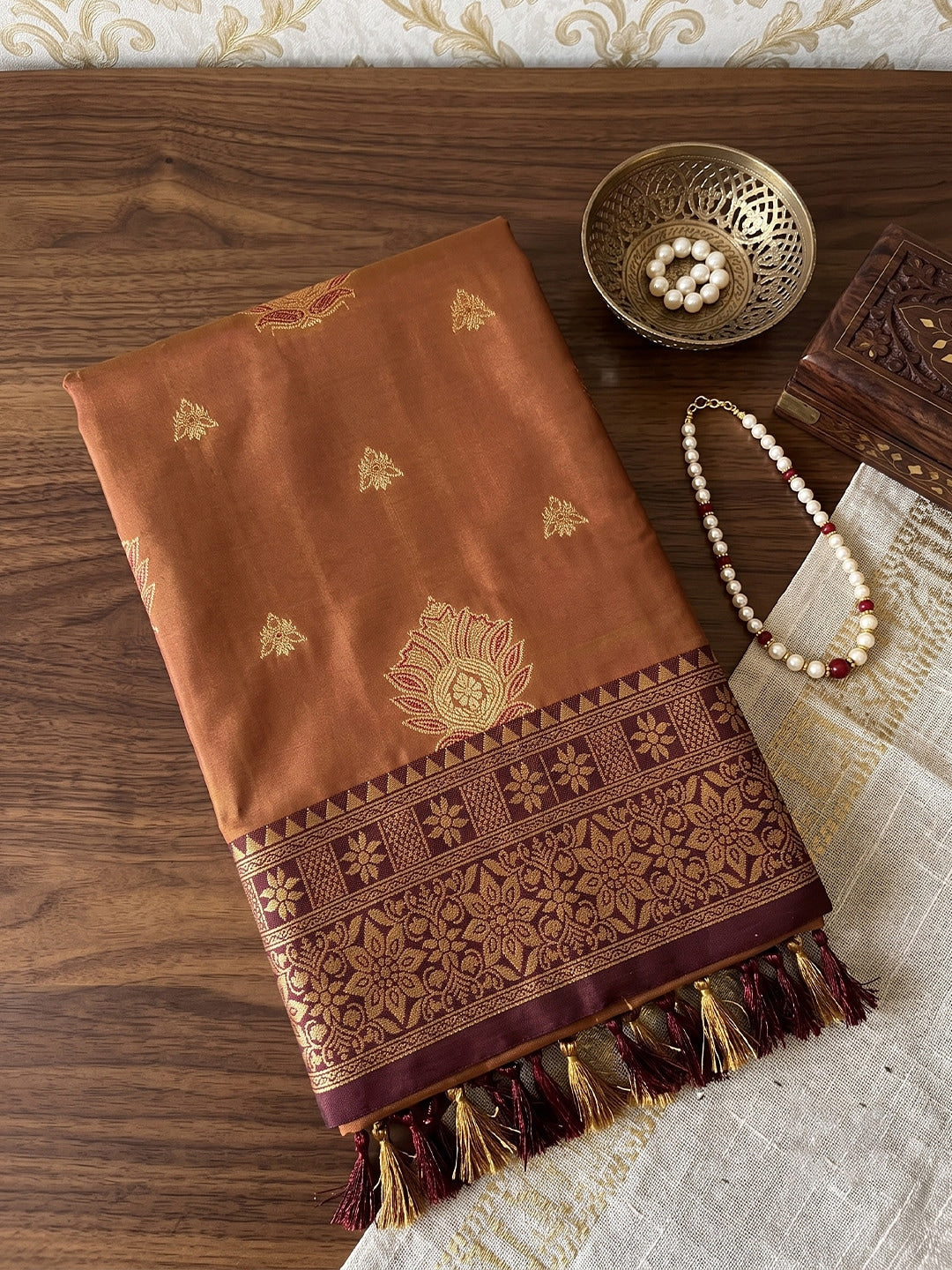 Peachmode Brown Silk Woven Saree - Image 4