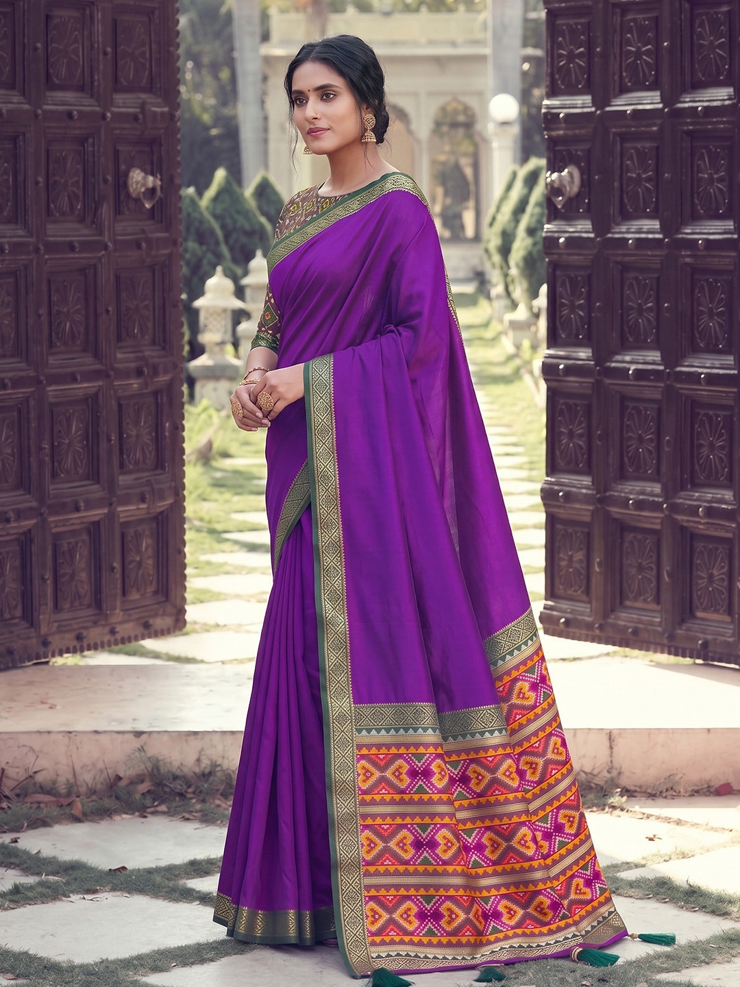Peachmode Purple Silk Woven Saree - Image 2