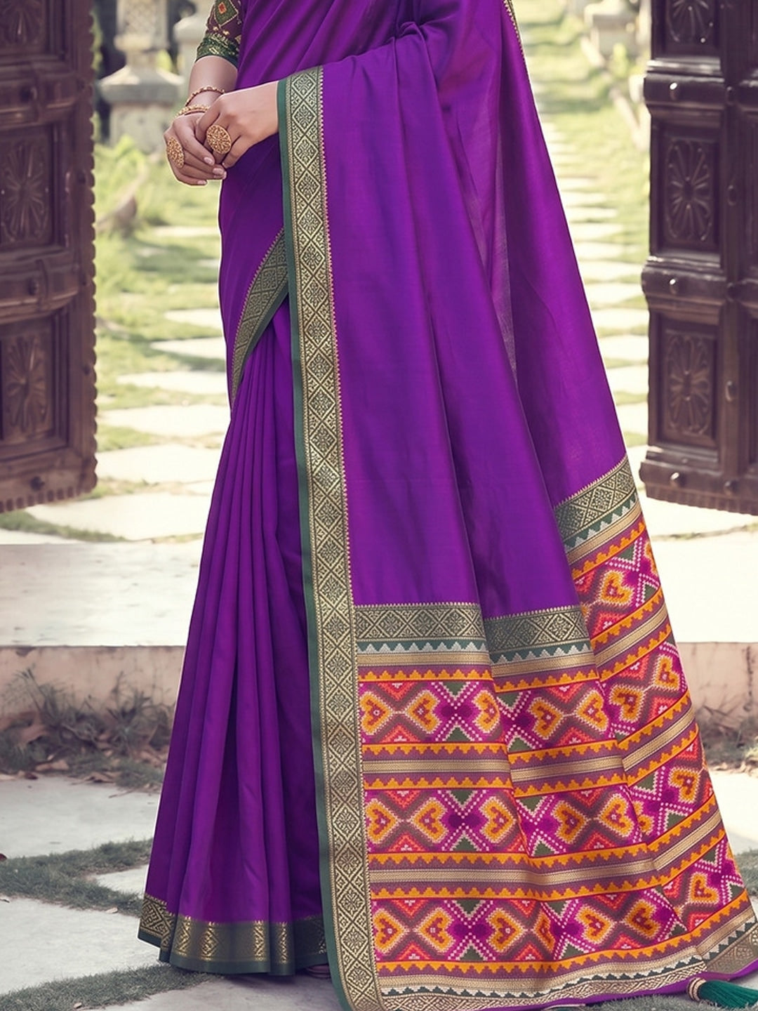 Peachmode Purple Silk Woven Saree - Image 4