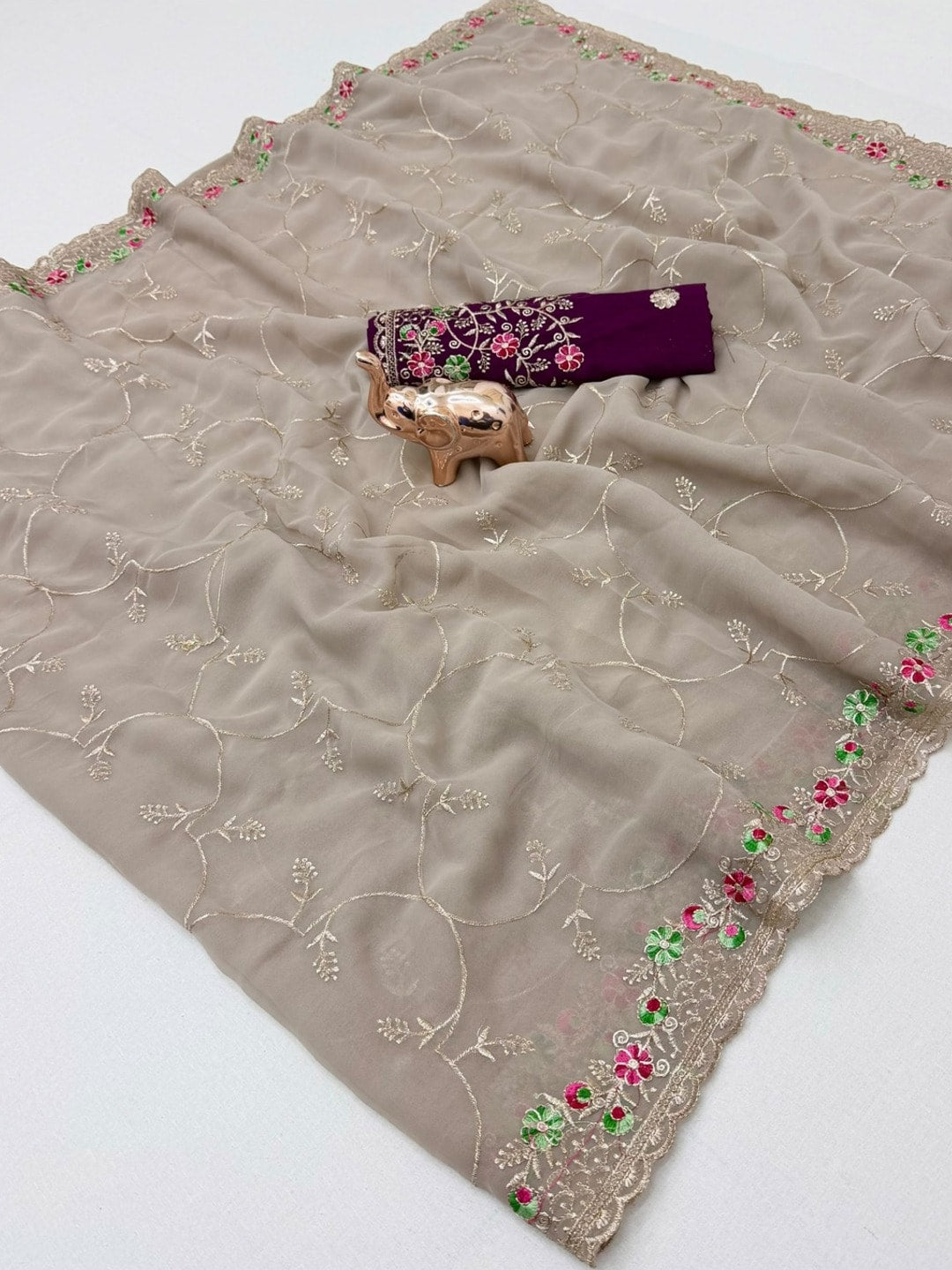 Peachmode Beige Georgette Saree With Multi Thread Embroidery And Cutwork Border - Image 3
