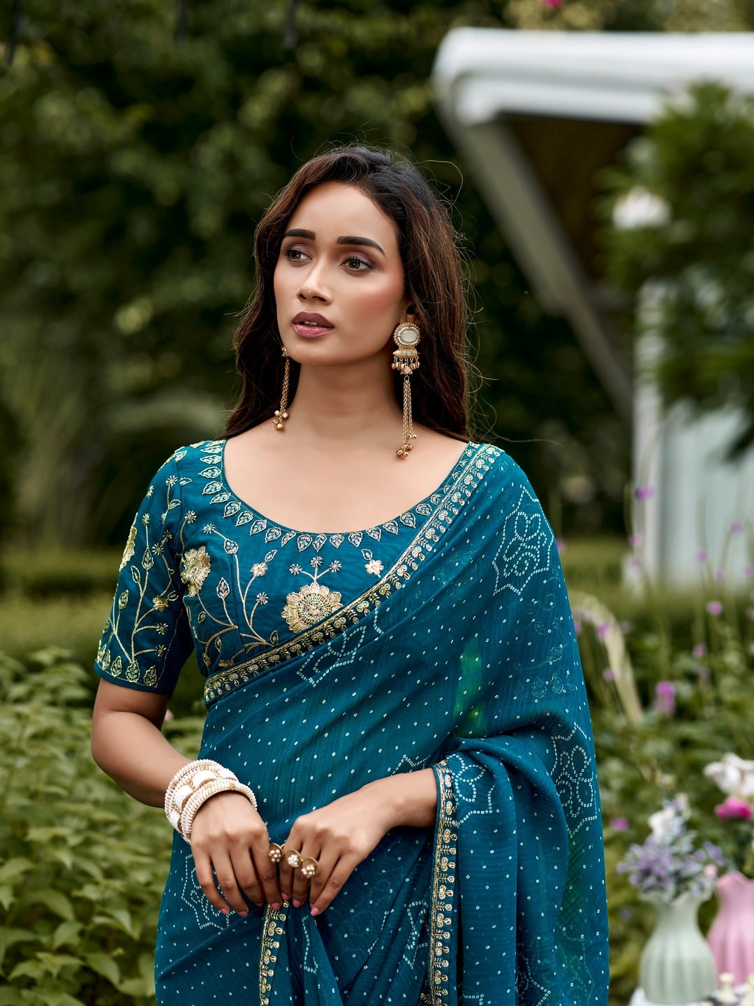 Peachmode Teal Bandhani Printed Georgette Saree With Embroidered Border - Image 3