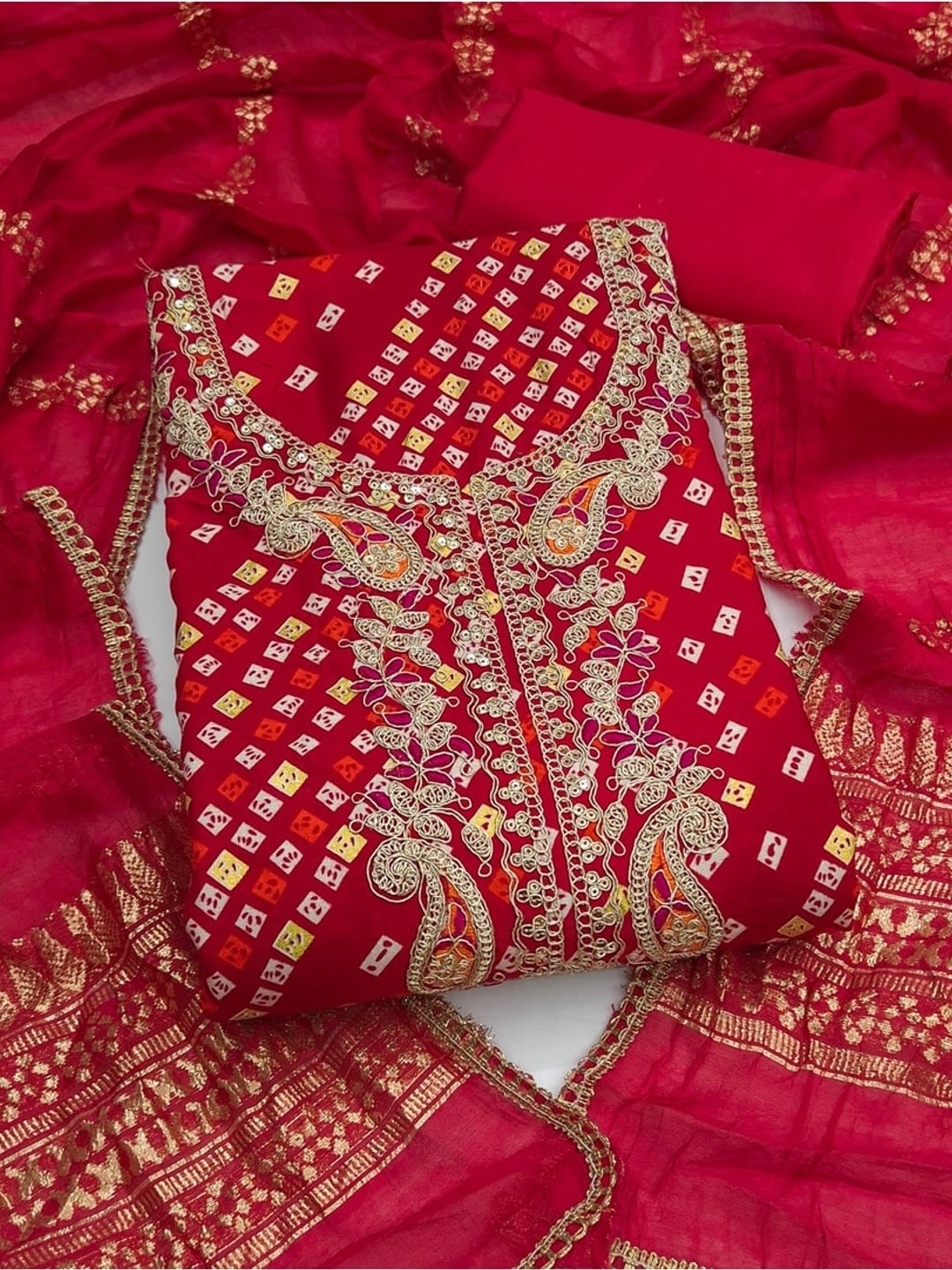 Peachmode Red Rayon Bandhani Print Unstitched Dress Material With Zari Neck Embroidery - Image 4