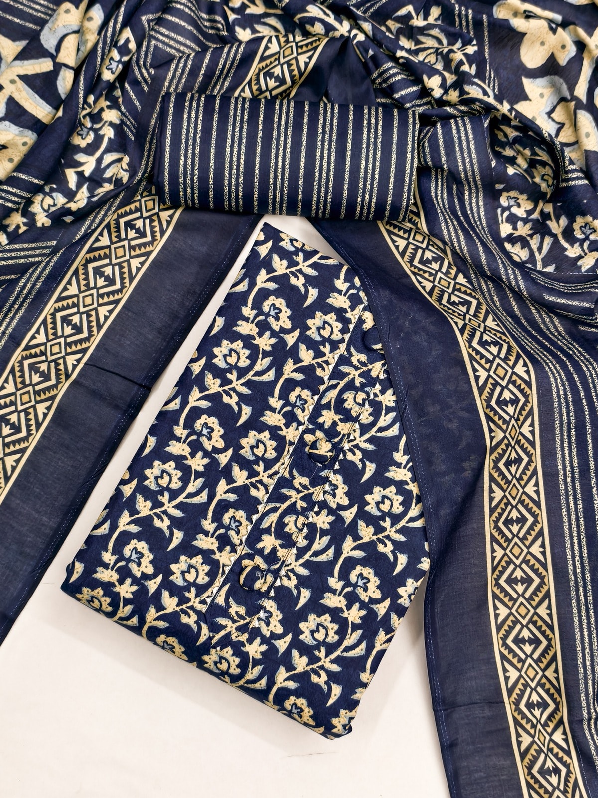 Peachmode Navy Blue Printed Cotton Blend Dress Material - Image 4