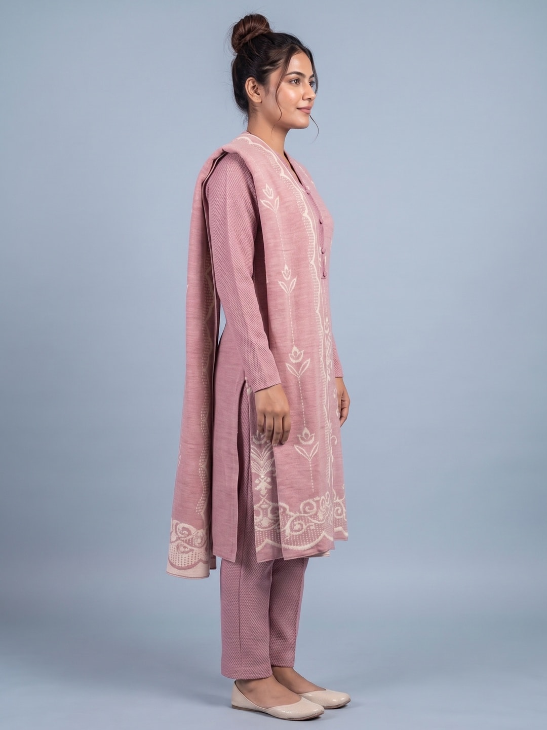 Peachmode Pink Woolen Salwar Suit - Image 3
