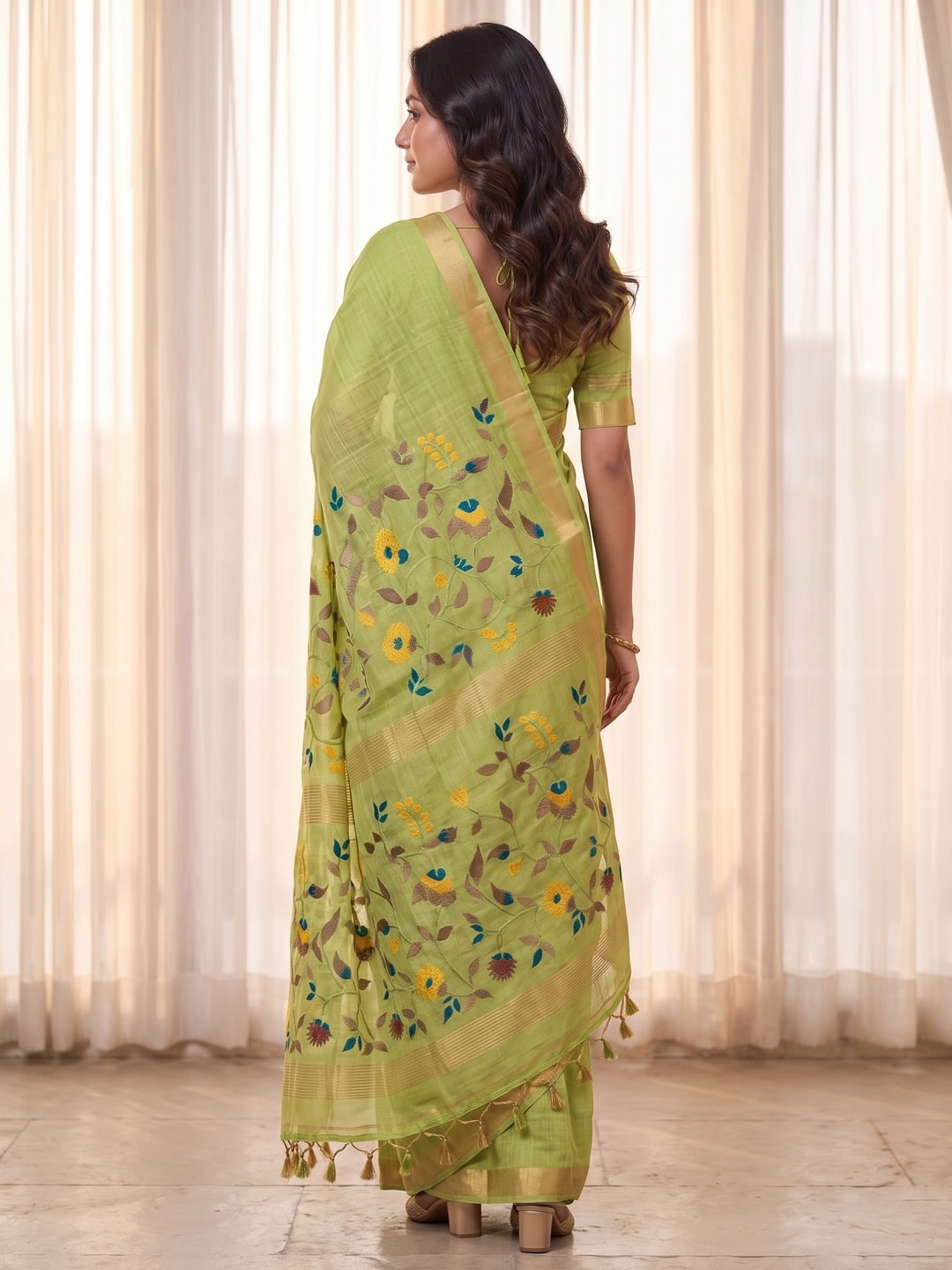 Peachmode Lime Green Jamdani Silk Floral Woven Saree - Image 4
