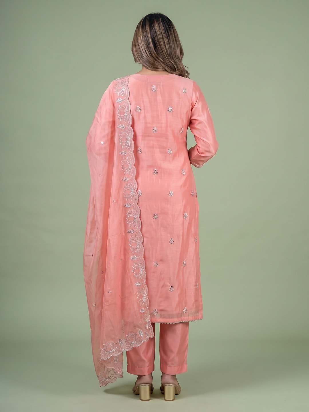 Peachmode Pink Silk Blend Embroidered Salwar Suit Set - Image 4