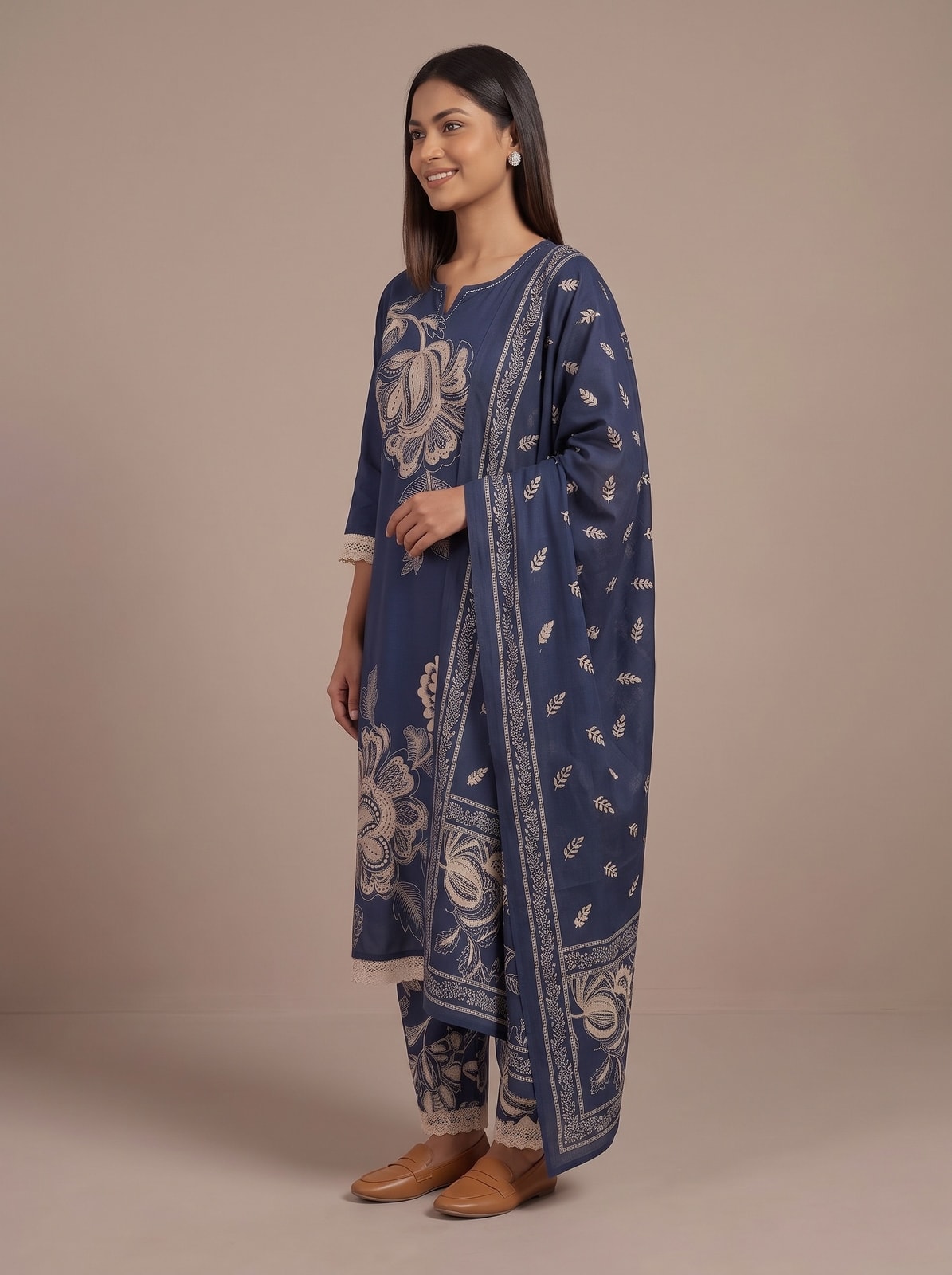 Peachmode Navy Blue Cotton Embroidered Salwar Suit - Image 3