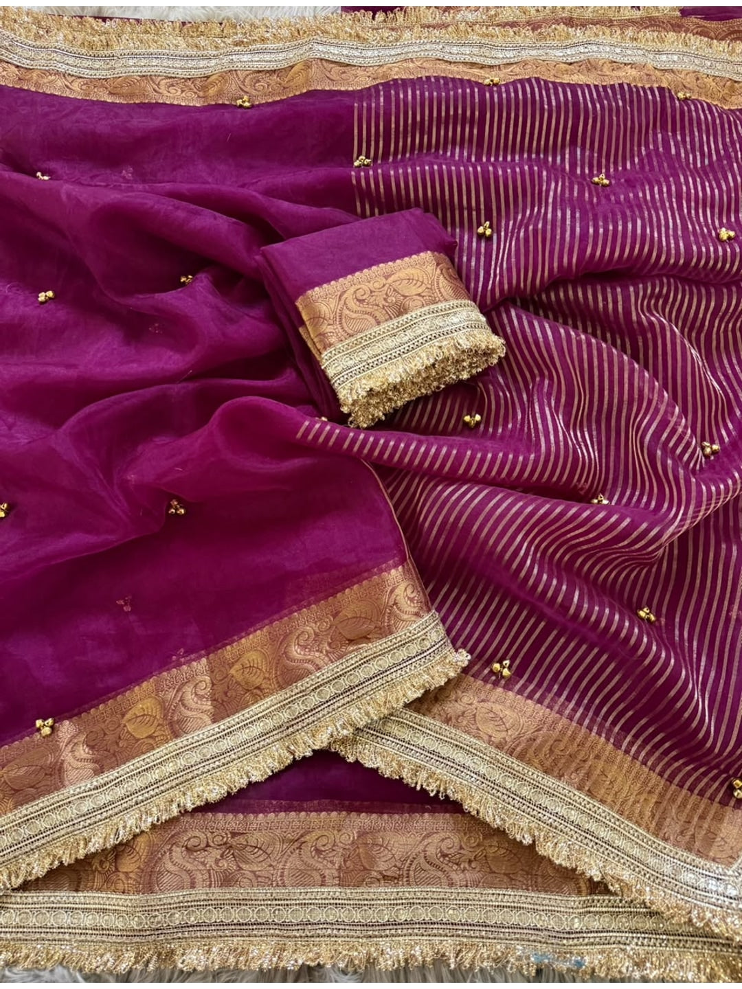 Peachmode Magenta Ghungroo Embroidered Nylon Organza Saree With Jacquard Border And Designer Lace - Image 4