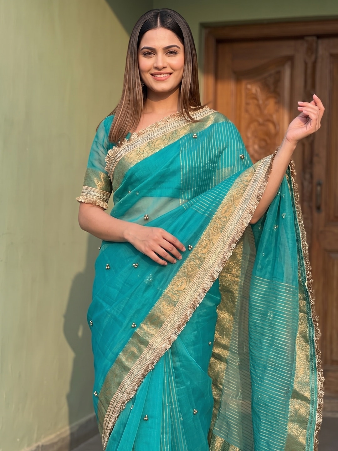 Peachmode Turquoise Ghungroo Embroidered Nylon Organza Saree With Jacquard Border And Designer Lace - Image 3