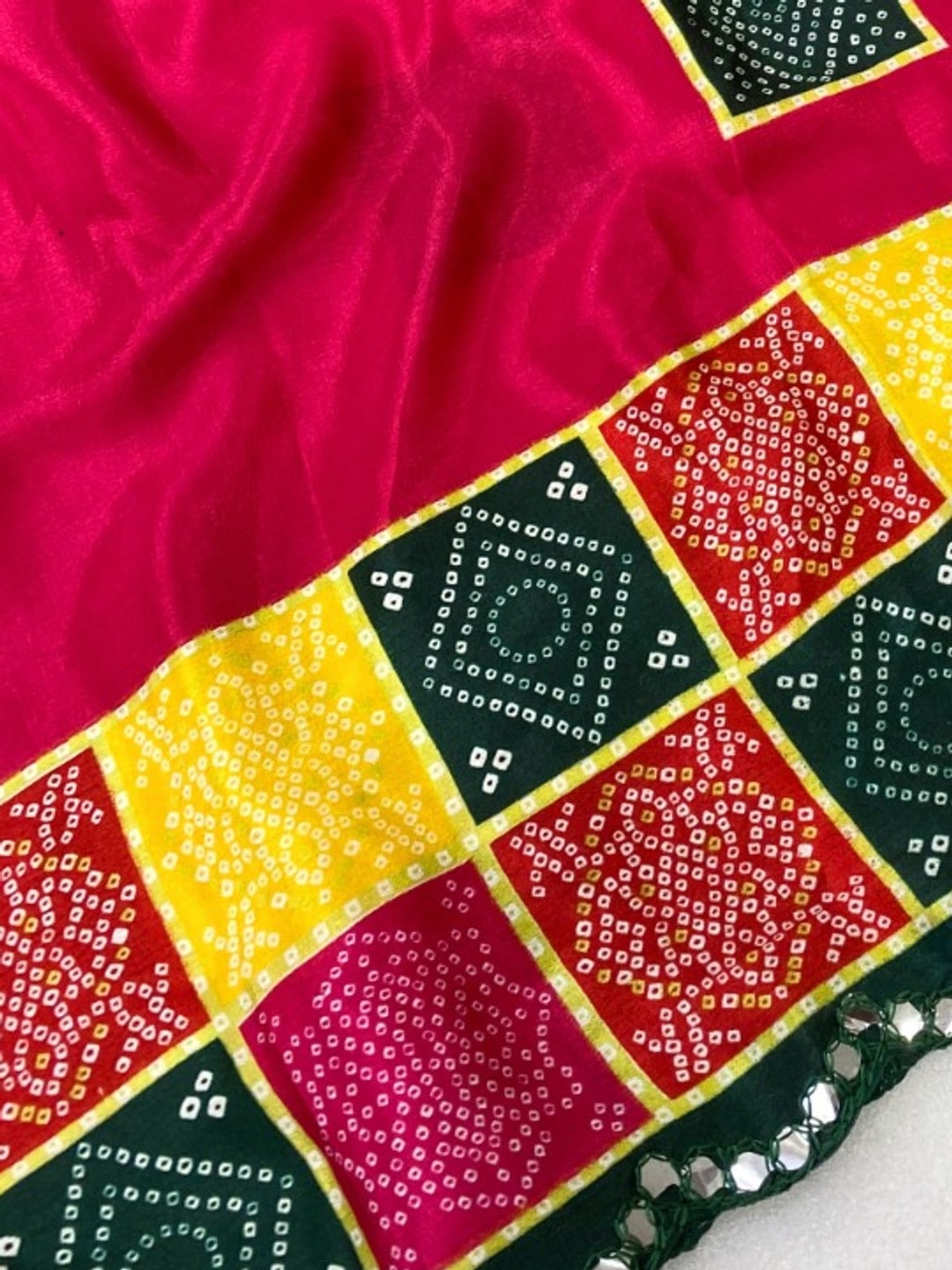 Peachmode Pink Turki Silk Saree With Bandhani Patchwork And Mirror Work Border - Image 5