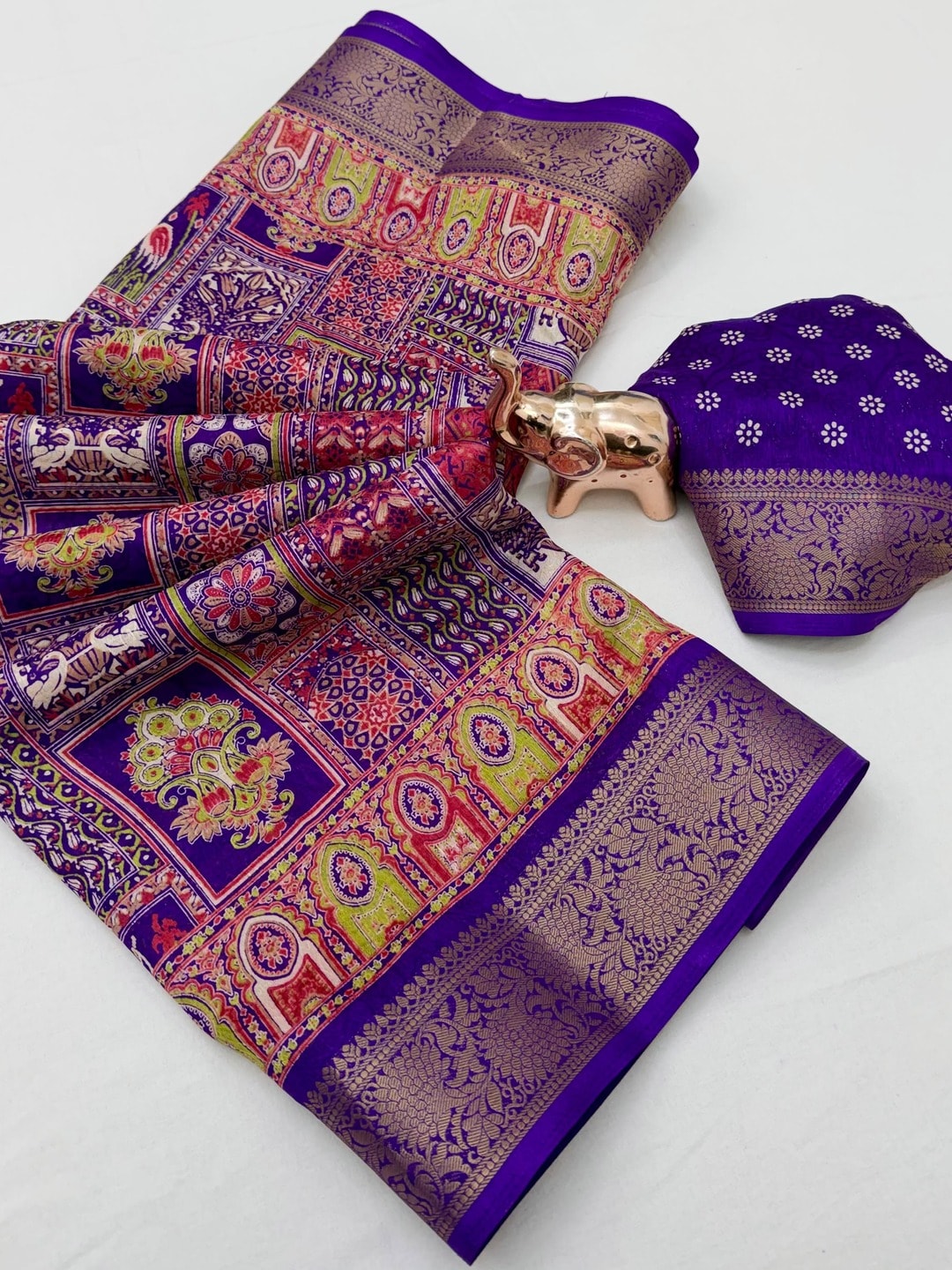 Peachmode Purple Benny Crepe Silk Saree With Position Print And Woven Jacquard Border - Image 5