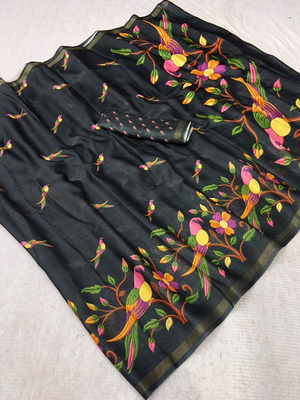 Peachmode Black Parrot Digital Print Mul Cotton Saree - Image 4
