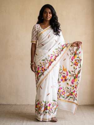 Peachmode White Parrot Digital Print Mul Cotton Saree - Image 1