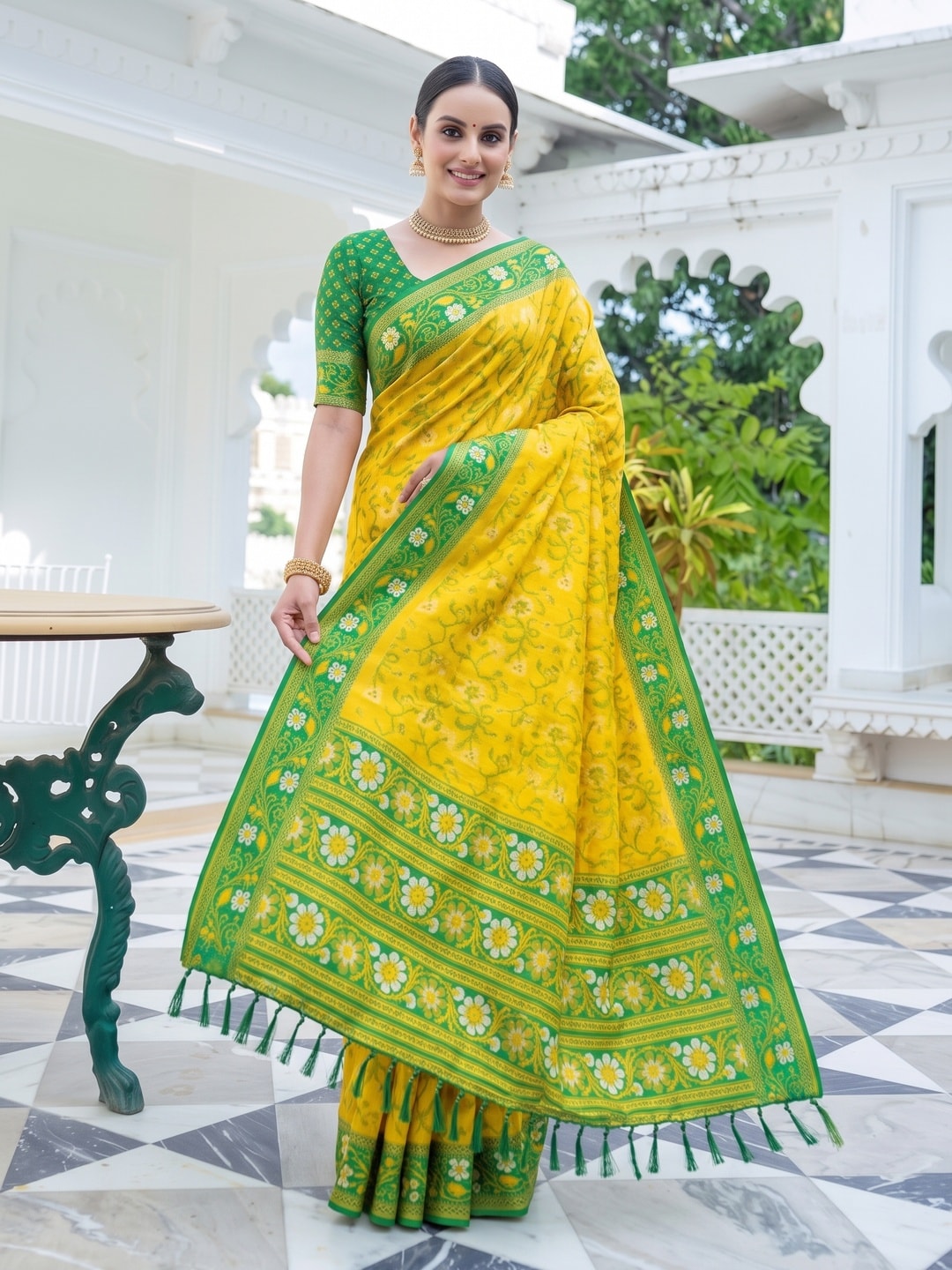 Peachmode Yellow Woven Border Silk Saree With Heavy Pallu - Image 5