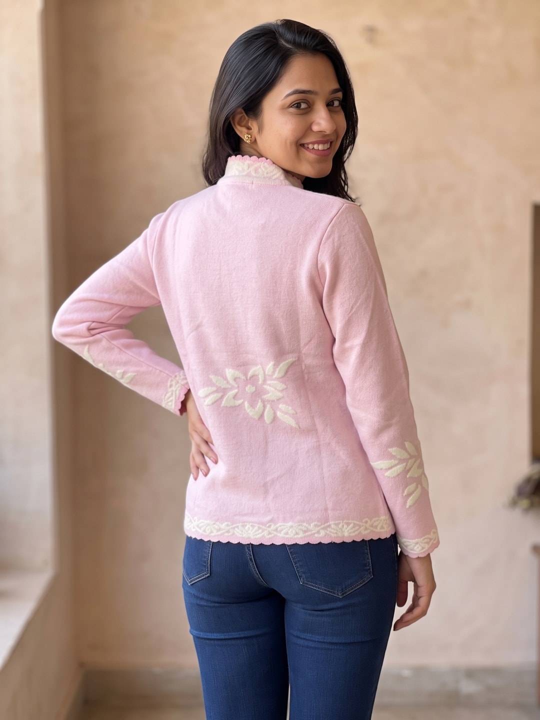 Peachmode Pink Floral Jacquard Pearl Woolen Cardigan - Image 4