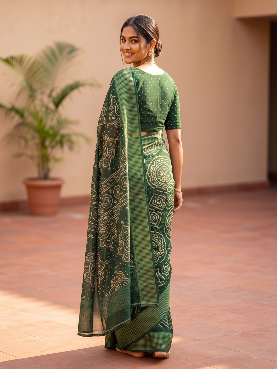 Green Bandhani Printed Georgette Saree With Viscose Border - Image 2