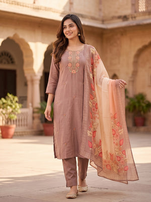 Peachmode Muslin Embroidered Yoke Salwar Suit With Floral Print Dupatta - Image 2
