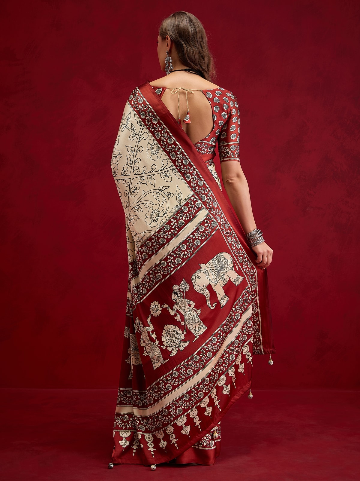 Peachmode Maroon Semi Modal Elephant Print Saree With Printed Border - Image 2