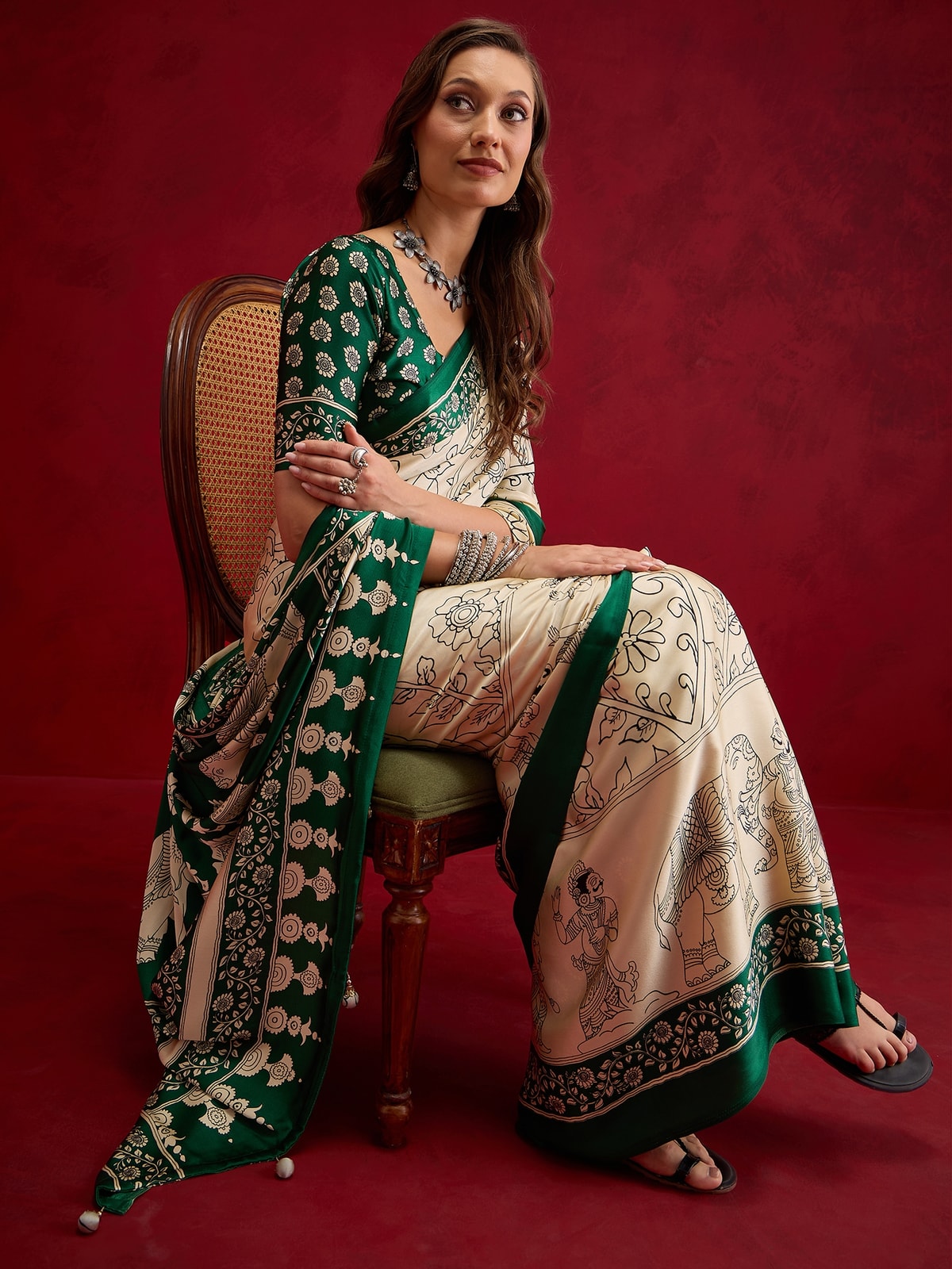 Peachmode Green Semi Modal Elephant Print Saree With Printed Border - Image 3