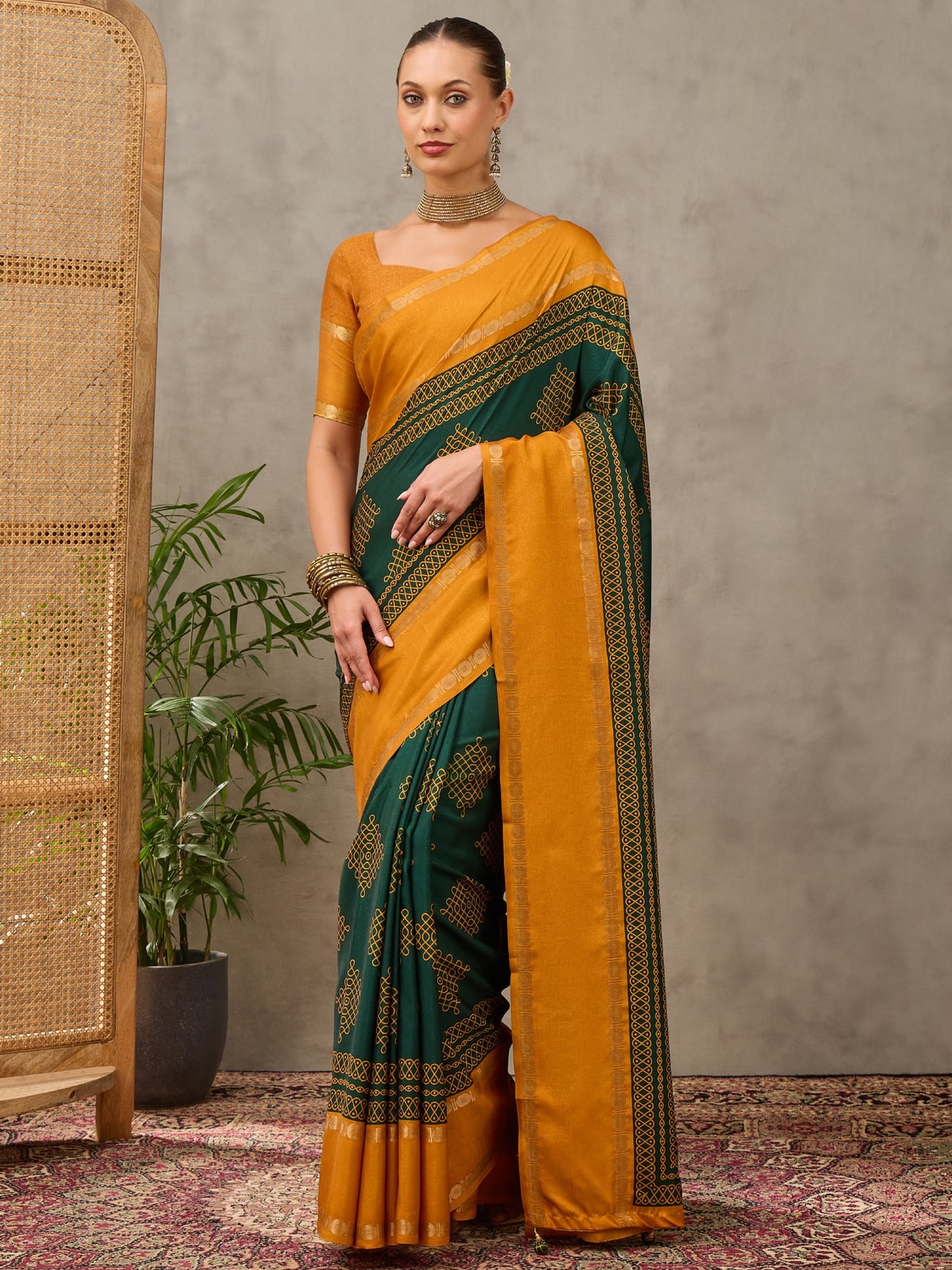 Peachmode Green Tussar Silk Saree With Geometric Motif Pallu