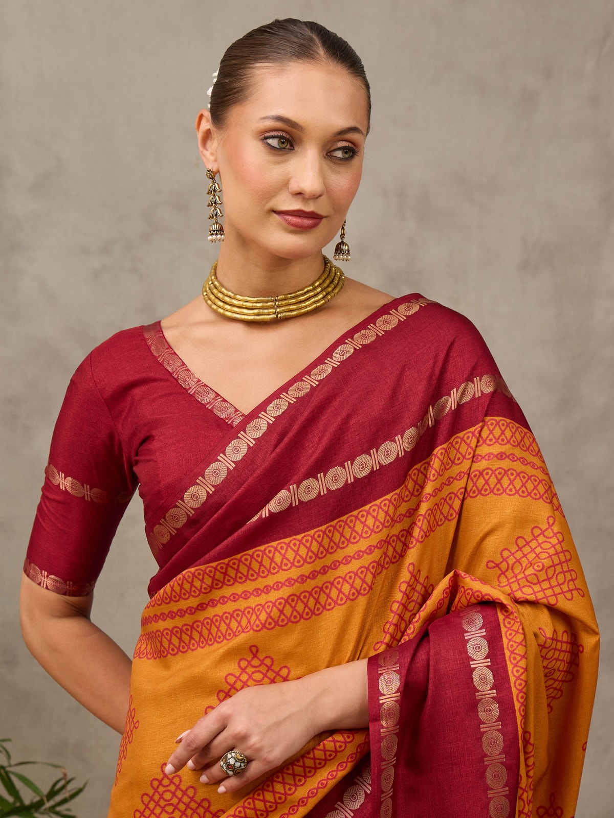 Peachmode Mustard Tussar Silk Saree With Geometric Motif Pallu - Image 4
