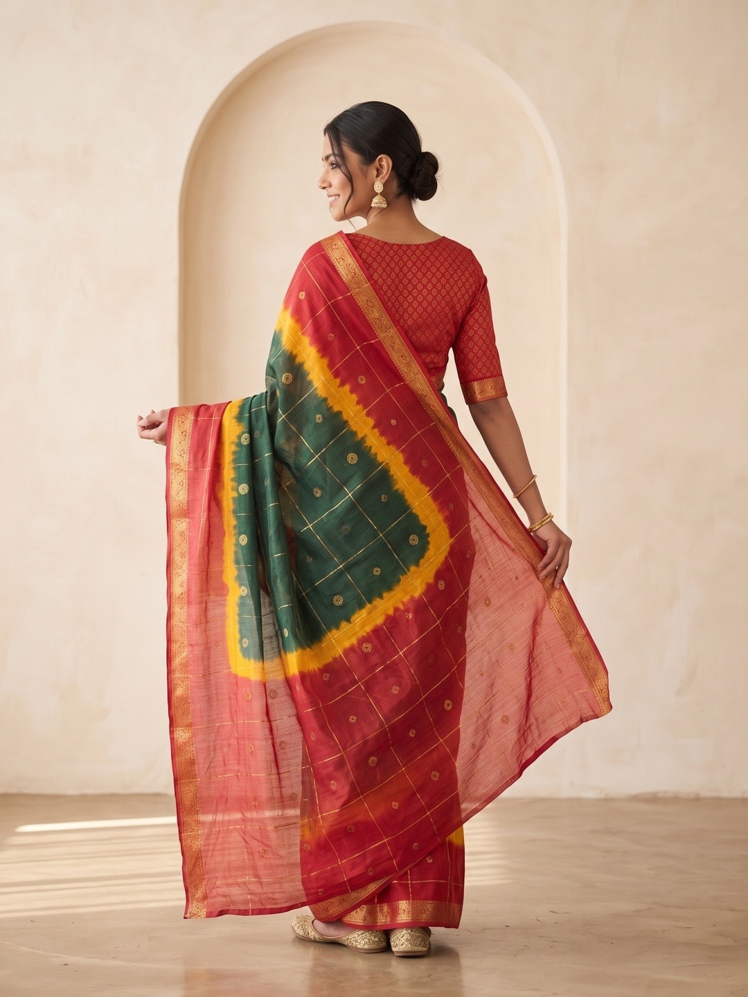 Peachmode Red Soft Cotton Jacquard Bandhani Shibori Saree With Kalamkari Weaving - Image 4