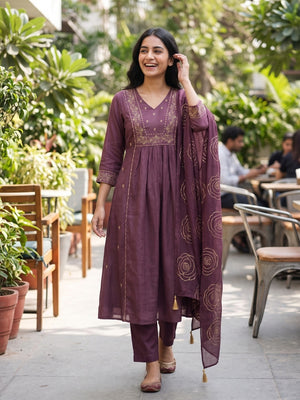 Peachmode Wine Chinon Blend Anarkali Salwar Suit with Gold Embroidery - Image 2