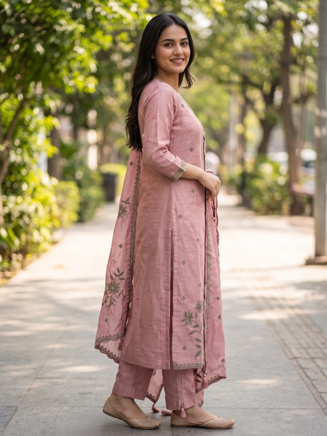 Peachmode Dusty Pink Chanderi Silk Embroidered Salwar Suit with Dupatta - Image 3