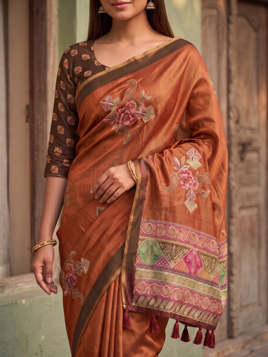 Peachmode Rust Rose Patch Erode Silk Digital Print Saree With Aari Work And Tassels - Image 3