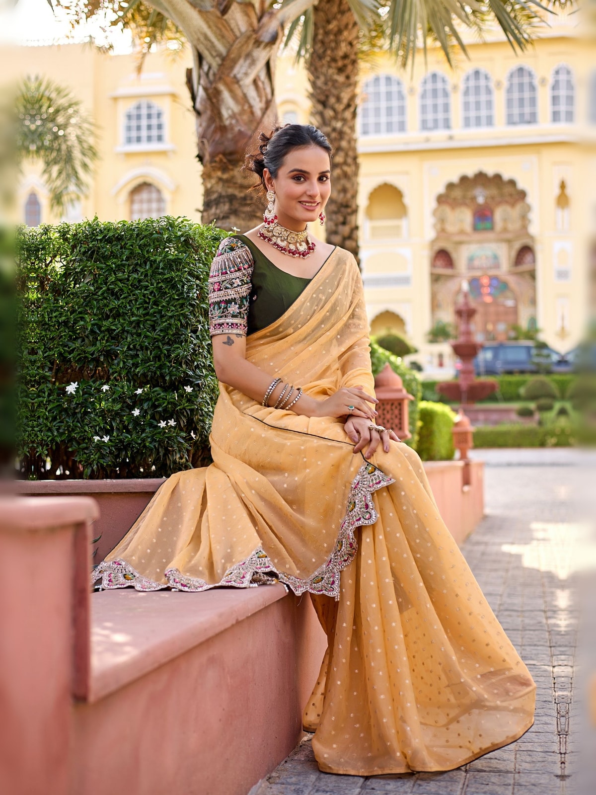 Peachmode Peach Bhutti Georgette Saree With Heavy Embroidered Scalloped Border - Image 4