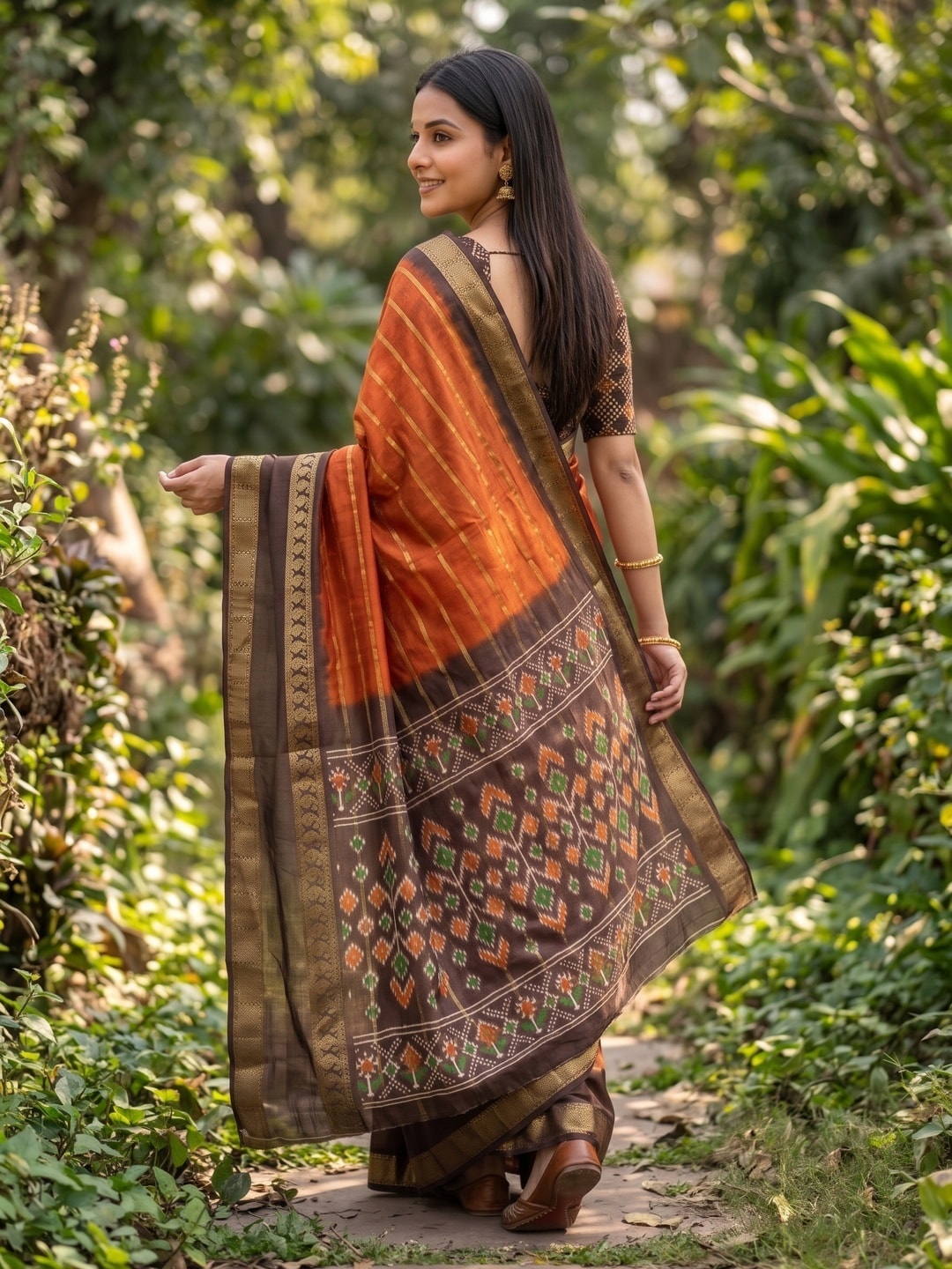 Peachmode Orange Soft Cotton Weaving Lining Zari Jacquard Saree With Patola Design - Image 2