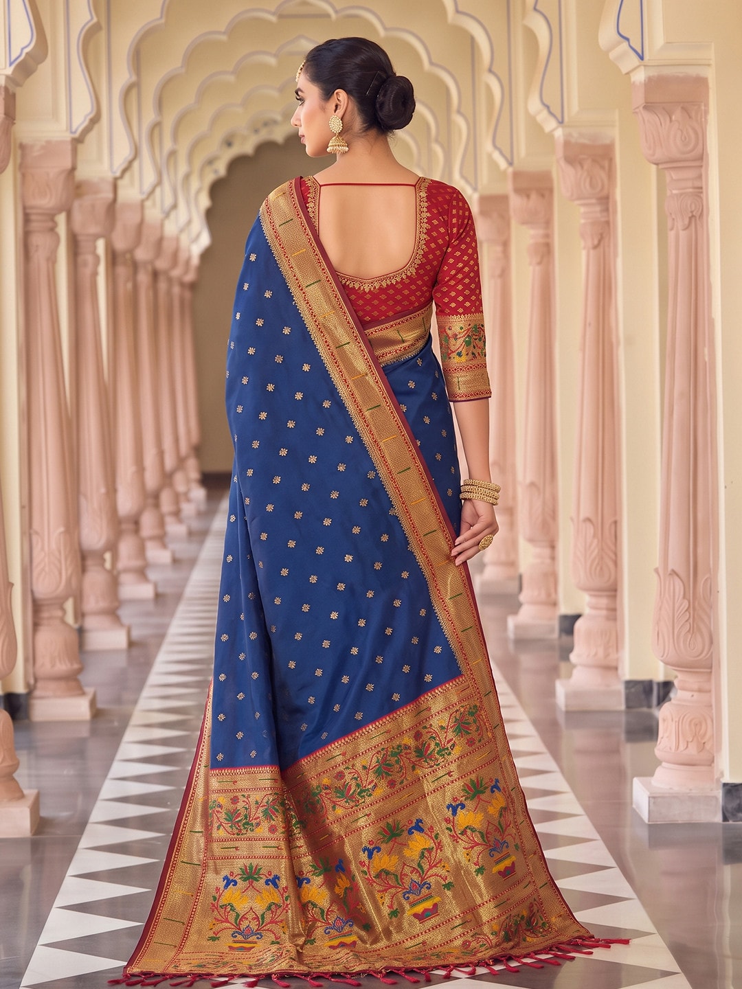 Peachmode Navy Blue Paithani Style Zari Border Silk Saree With Heavy Pallu - Image 2