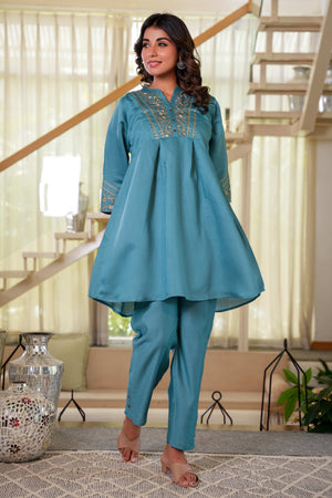 Sea Green Co-Ord Outfit in Viscose Fabric with Neck Embroidery Accent
