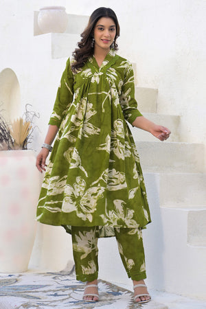 Flourishing Print Green Rayon A-Line Co-Ord Set
